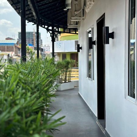 Sun Chakra Boutique Hotel Phnom Pen Exterior foto